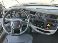 2021 Peterbilt 579