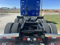 2023 Kenworth W900