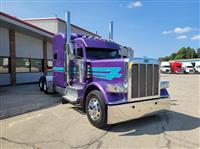 2022 Peterbilt 389