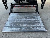 2018 Peterbilt 337