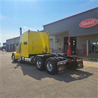 2022 Peterbilt 389