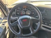 2019 Peterbilt 579