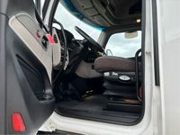 2022 Peterbilt 579