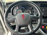 2022 Kenworth T680