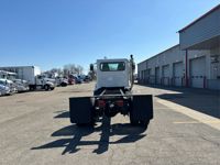 2019 Peterbilt 337