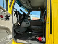 2021 Peterbilt 579