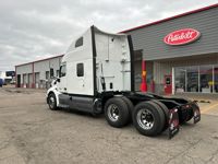 2021 Peterbilt 579