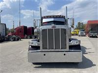 2022 Peterbilt 389