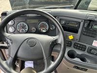 2016 Freightliner CASCADIA
