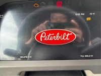 2023 Peterbilt 579