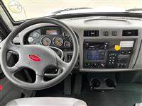 2019 Peterbilt 337