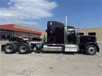 2022 Peterbilt 389