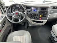 2020 Peterbilt 579