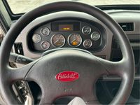 2019 Peterbilt 337
