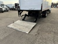 2019 Peterbilt 337