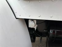 2019 Peterbilt 337