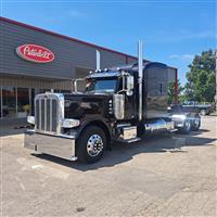 2019 Peterbilt 389