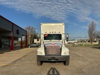 2019 Peterbilt 337