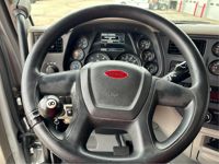 2021 Peterbilt 579