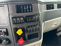 2024 Peterbilt 579