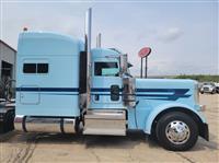 2022 Peterbilt 389