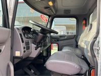 2019 Peterbilt 337