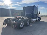 2019 Peterbilt 389