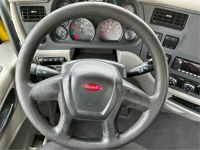 2021 Peterbilt 579