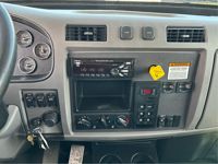 2019 Peterbilt 337