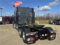 2023 Kenworth W900