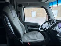 2022 Kenworth T680