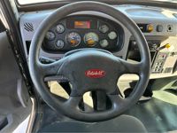 2018 Peterbilt 337