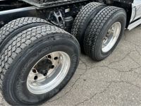2019 Kenworth T680