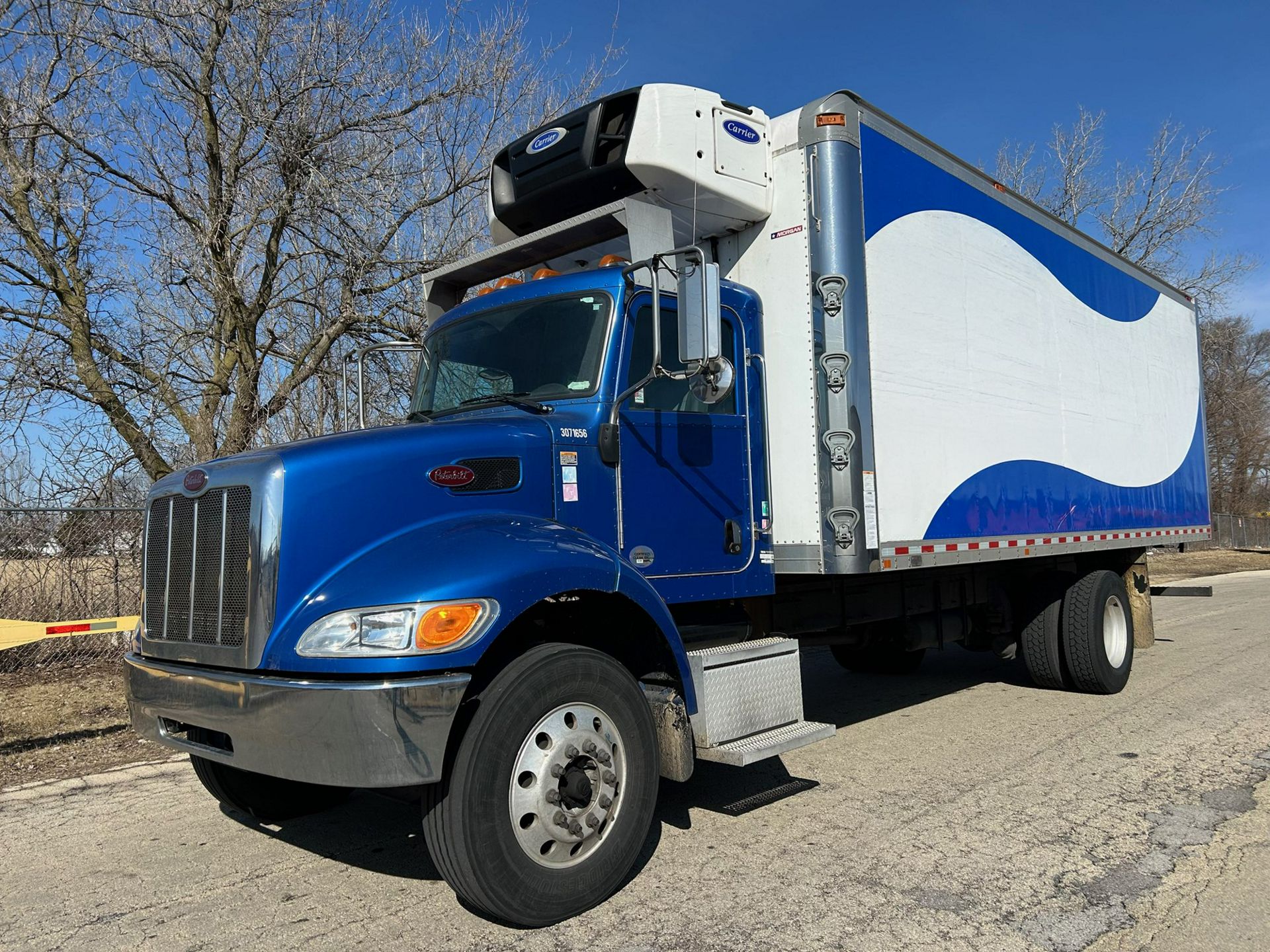 2020 Peterbilt 337
