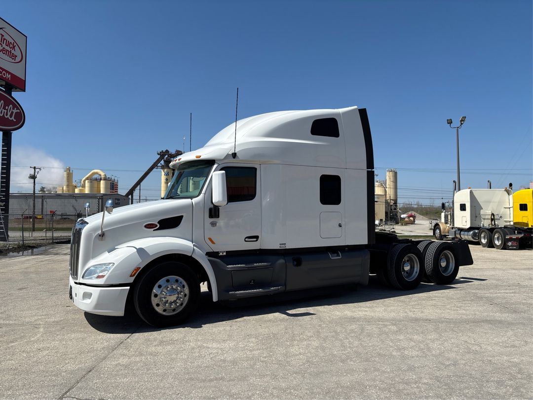 2020 Peterbilt 579