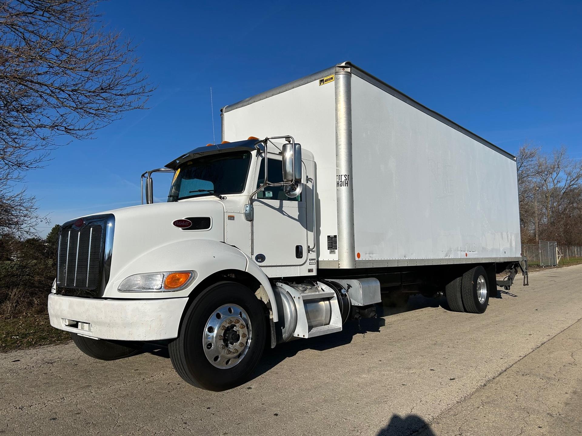 2020 Peterbilt 337