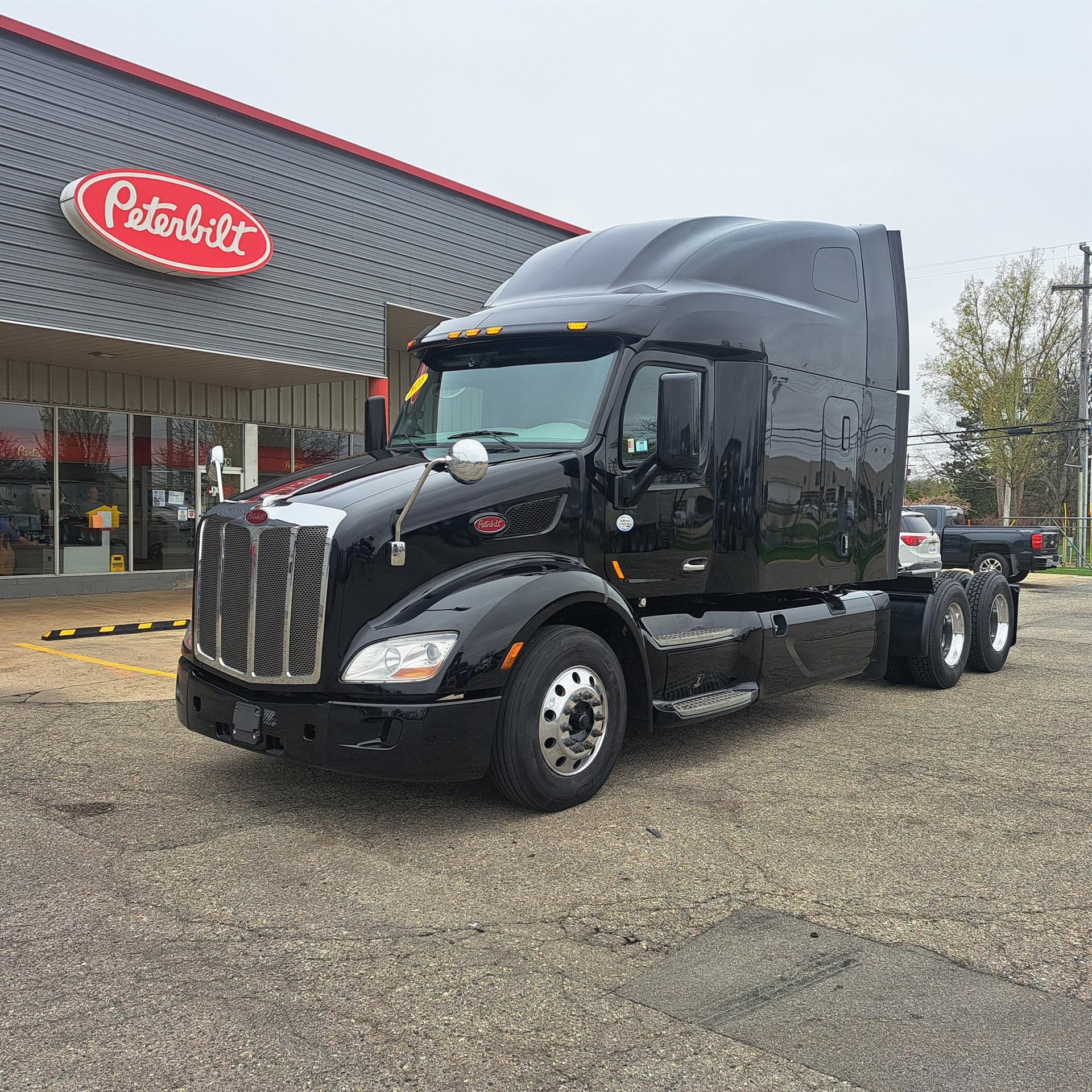 2020 Peterbilt 579