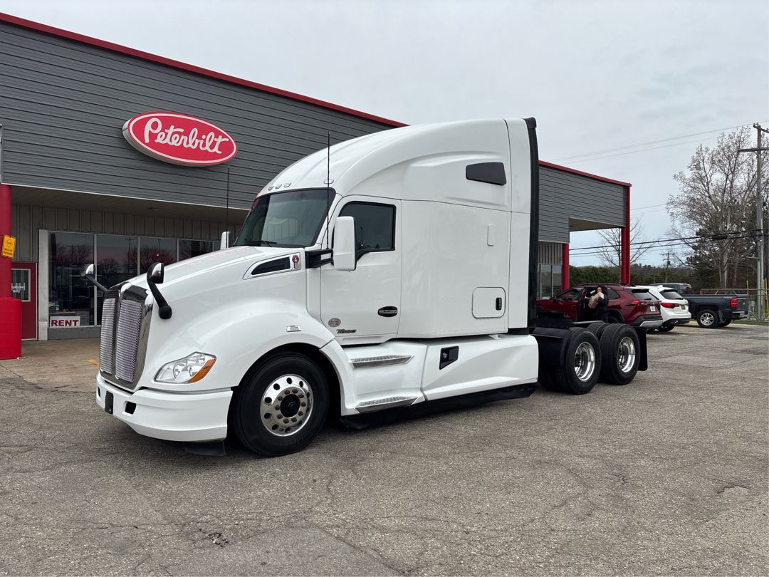 2022 Kenworth T680