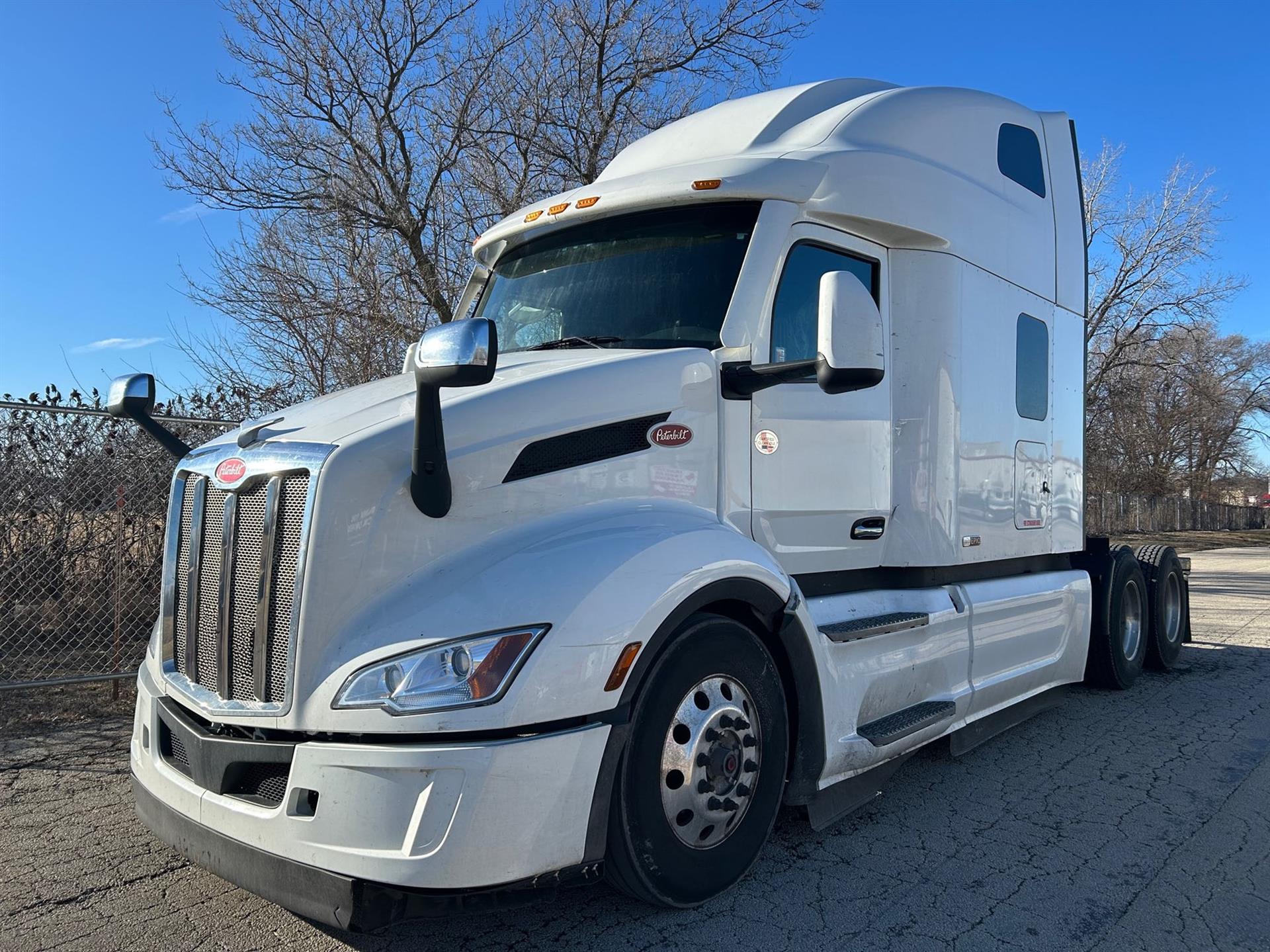 2022 Peterbilt 579