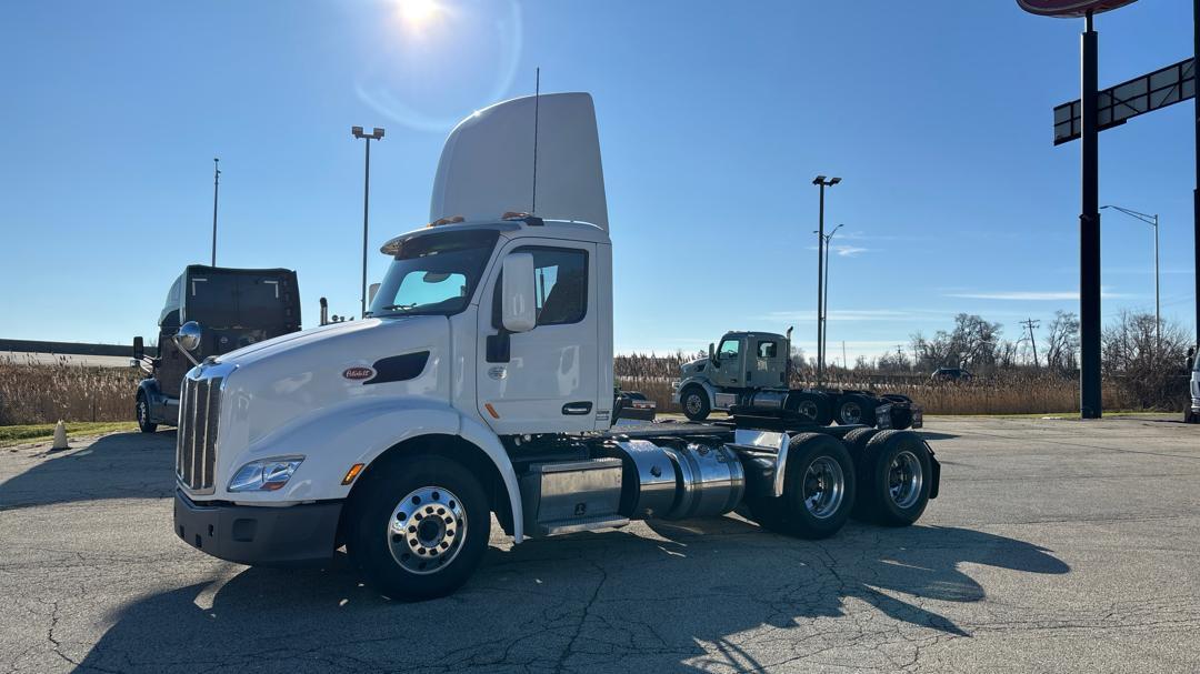 2020 Peterbilt 579