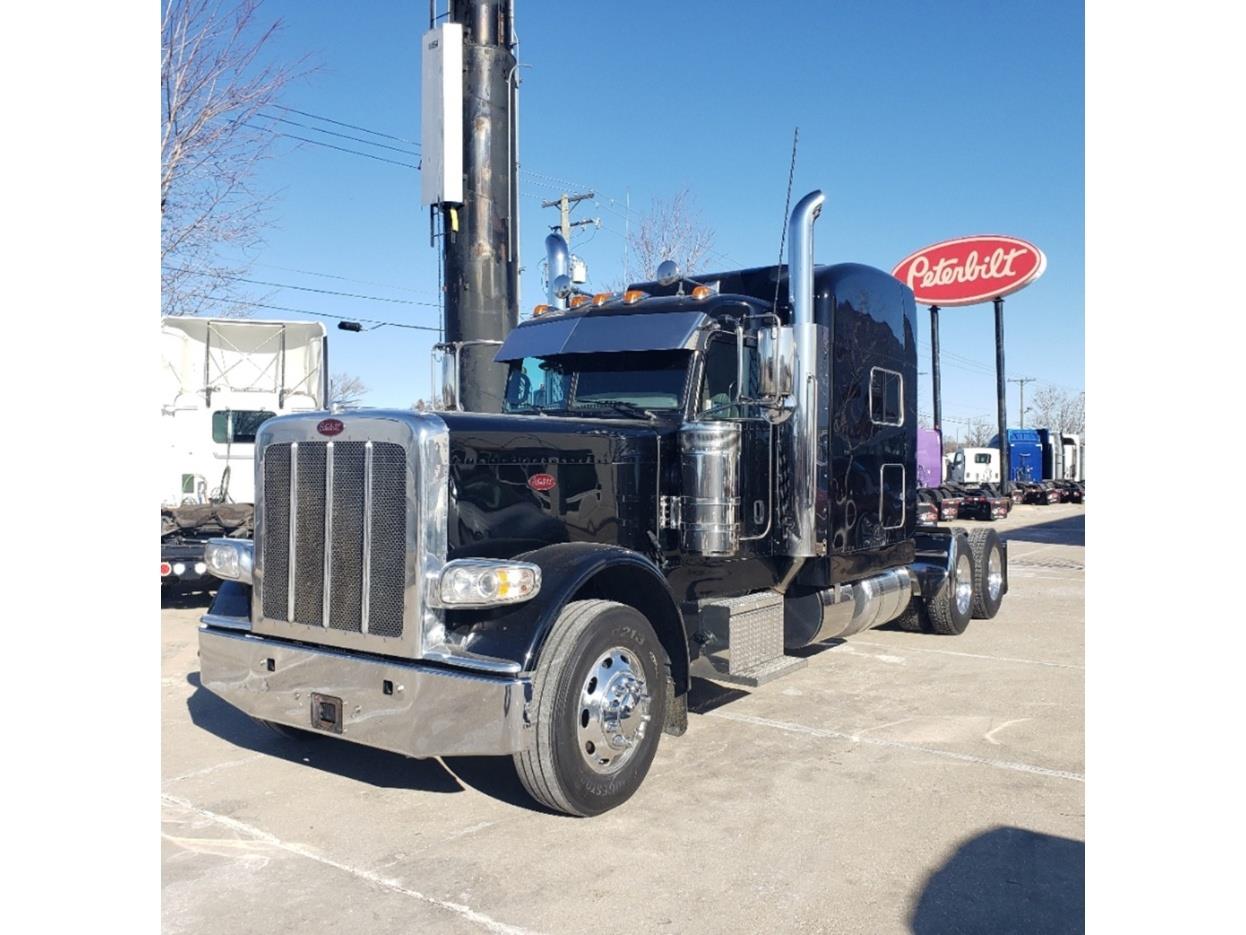 2021 Peterbilt 389