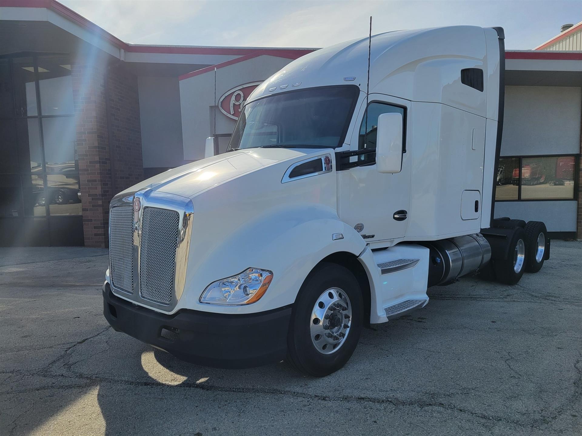 2019 Kenworth T680