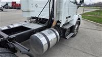 2018 Volvo VNM64T