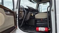 2018 Volvo VNM64T
