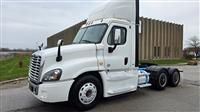 2020 Freightliner Cascadia 125
