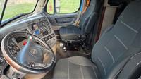 2012 Freightliner Cascadia 113