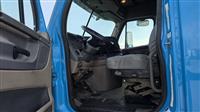 2012 Freightliner Cascadia 113