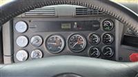 2012 Freightliner Cascadia 113