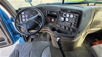 2012 Freightliner Cascadia 113