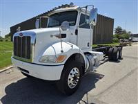 2017 Peterbilt 348